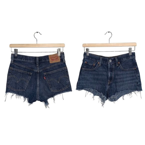 Levi’s 501 Cut Off Jean Shorts  Button Fly Dark Blue Wash Denim Women'sSize 24 - Picture 9 of 9